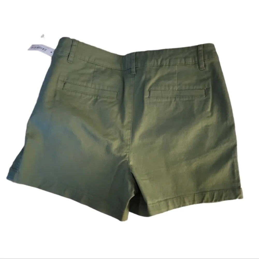 SHORTS - Picture 2 of 2